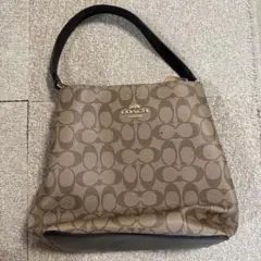 COACH ベージュ ロゴパターン ハンドバッグ
