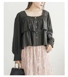 CLETTE ボタンデザイン長袖ティアードプルオーバー チャコールグレー LLのサムネイル