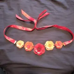 フラワーチョーカー