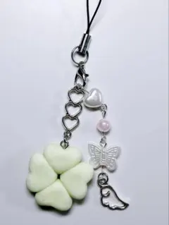 Item thumbnail for item c1fa4cfa-5909-4917-93d3-7f0d61ab3da5