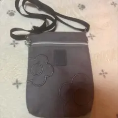 マリクア　花柄刺繍 スマホショルダーバッグ
