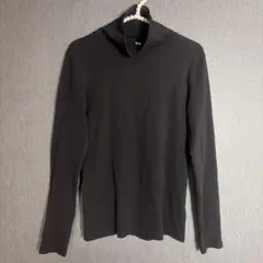 유니클로 터틀넥 긴팔 컷소우 블랙 리브 소재 M