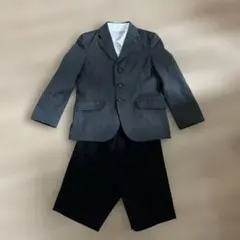 フォーマルスーツ グレー 120センチ　3点セット　ズボンのみ110センチ丈長め
