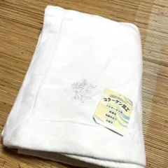 ホワイト刺繍入りフリースブランケット