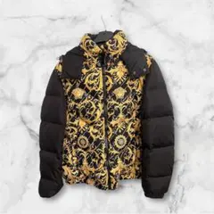 【豪華】VERSACE バロック柄 リバーシブル ダウンジャケット XL 極美品 VERSACE - 未使用 VERSACE JEANS COUTURE ヴェルサーチ バロック柄