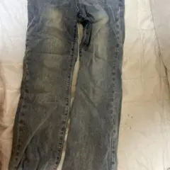 ジーンズ　ズボン