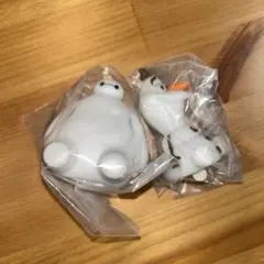 オラフ ベイマックス ライト　カプセルトイ ガチャガチャ