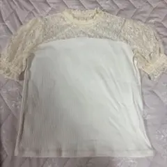 GU 半袖　レース カットソー　オフホワイト
