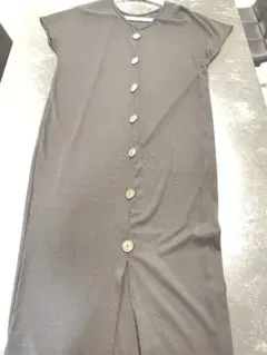 HENANA ロングワンピース　ブラック