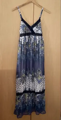 Item thumbnail for item 331c10e3-5480-42bf-957c-2878fc7b4a18