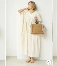 タグ付 plus otoha モヘヤ タフタ ドッキング ワンピース アイボリー PLUS OTO.HAプラスオトハ モヘヤ タフタ ドッキングワンピース 白