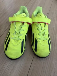 アディダス 蛍光イエロー サッカーシューズ18センチ