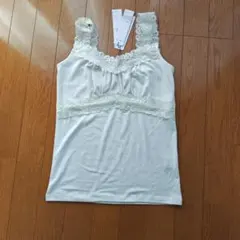 ジネス　レース付きホワイトタンクトップ
