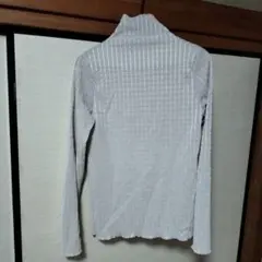 ハイネックトップス