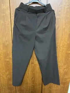 ユニク　ブラウン スラックス Mサイズ