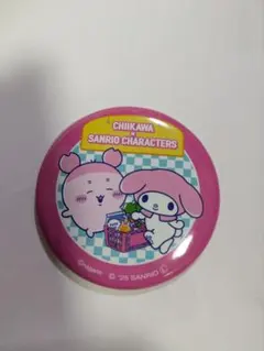 ちいかわ×サンリオ 缶バッジ☆古本屋(カニちゃん)とマイメロ