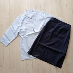 【土日限定値下げ】事務服　9号　スカート　ブラウス　上下セット