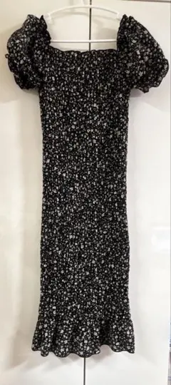 SHEIN 花柄 シャーリングワンピース ブラック XS