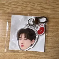 treasure POP-UP カプセルトイ　ジュンギュ