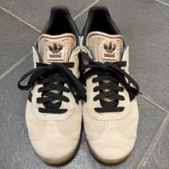 adidas gazelle アディダス ガゼル