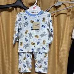 ベビー　アンパンマン、だだんだん、ばいきんまん　腹巻付きパジャマ新品　90センチ