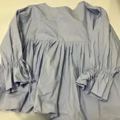 訳あり 短時間1回着用 エルフランク 可愛いブルーのゆったりブラウス