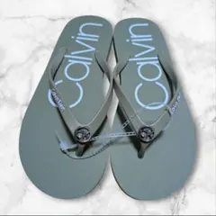 新品　Calvin Kleinビーチサンダル 25.0cm カーキ ユニセックスのサムネイル