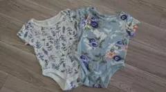 オールドネイビー ロンパース 花柄