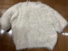 ホワイトファー　ニット　セーター　しまむら　ユニクロ　GU 無印　スナイデル