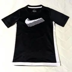 Nike キッズ Tシャツ S 140 ブラック
