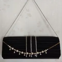 黒のパーティークラッチバッグ