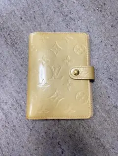 ルイヴィトン 手帳カバー ヴェルニ