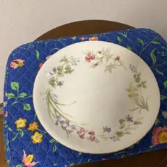 Item thumbnail for item 2fd7cfa4-a9df-4b3a-979c-64f4cc3c149e