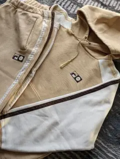 フィラ　FILA　セットアップ　スウェットセット　Lサイズ