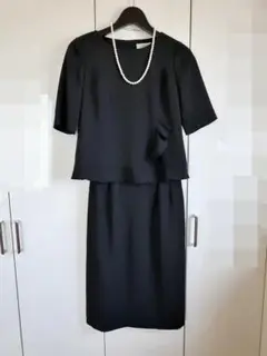 美品■レリアン◆セットアップ・ブラウスとスカート2点セット■黒■9号 冠婚葬祭