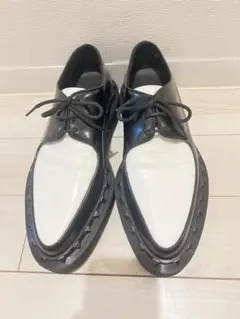 VALENTINO ヴァレンティノ 23AW ロックスタッズクリーパー - メルカリ