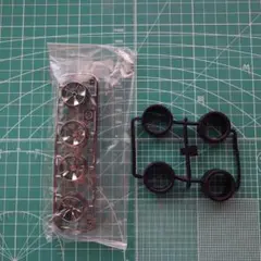 ミニ四駆　ホイール＆タイヤセットのサムネイル
