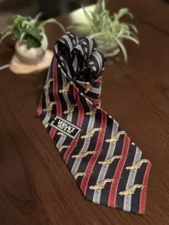 新品❣️VERSACE ネクタイ レオパード 総柄 ブラック系