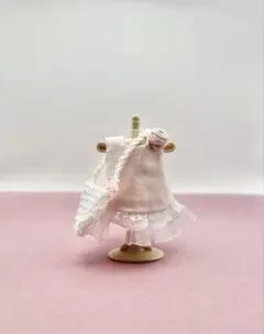 ピンクのワンピースとバッグのセット　ハンドメイド服シルバニア対応サイズ