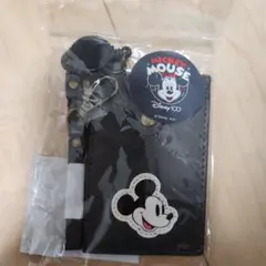 3COINS　スリコ　Disney 100 ミッキーマウス パスケース