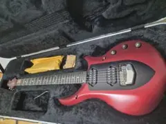 Ernie Ball Music Man Majesty 6のサムネイル