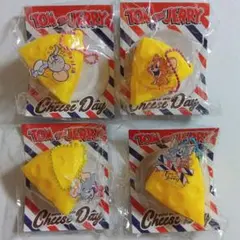 トムとジェリーぷにぷにチーズストラップ　新品未開封品
