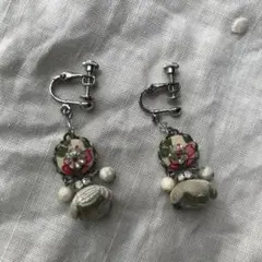 アヤラバー　　イヤリング