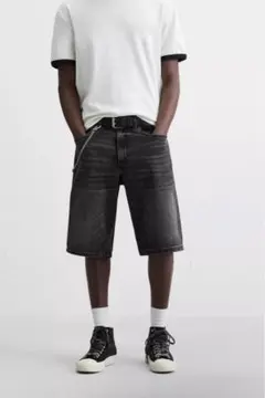 ZARA ブラックデニムショーツ　ハーフデニム