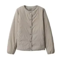 無印良品　軽量ダウンポケッタブル　ノーカラージャケット　ライトベージュ.XL