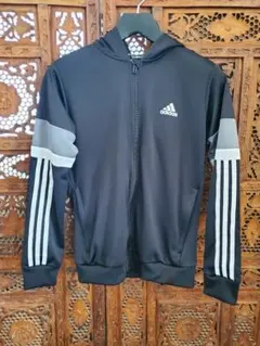 adidas フード付きジャケット J160黒⑪