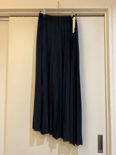 新品 RADIATE ネイビー上質プリーツスカート