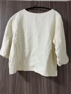 ［美品］earth music&ecology アイボリー 五分袖 トップス