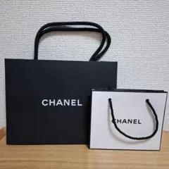 CHANEL ショップ袋 2枚セット　シャネル　ショッパー　白　黒