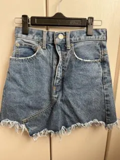 フリンジ付きライトブルーデニムスカート　MOUSSY ミニスカート　XS